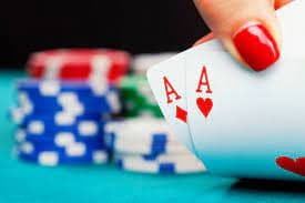 Interface aplikasi qqfunbet Live Sic Bo di smartphone Android